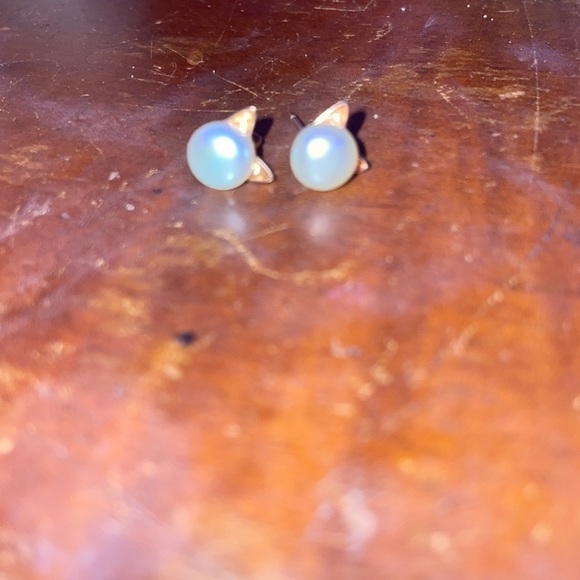 Cat pearl earrings - Picture 2 of 3